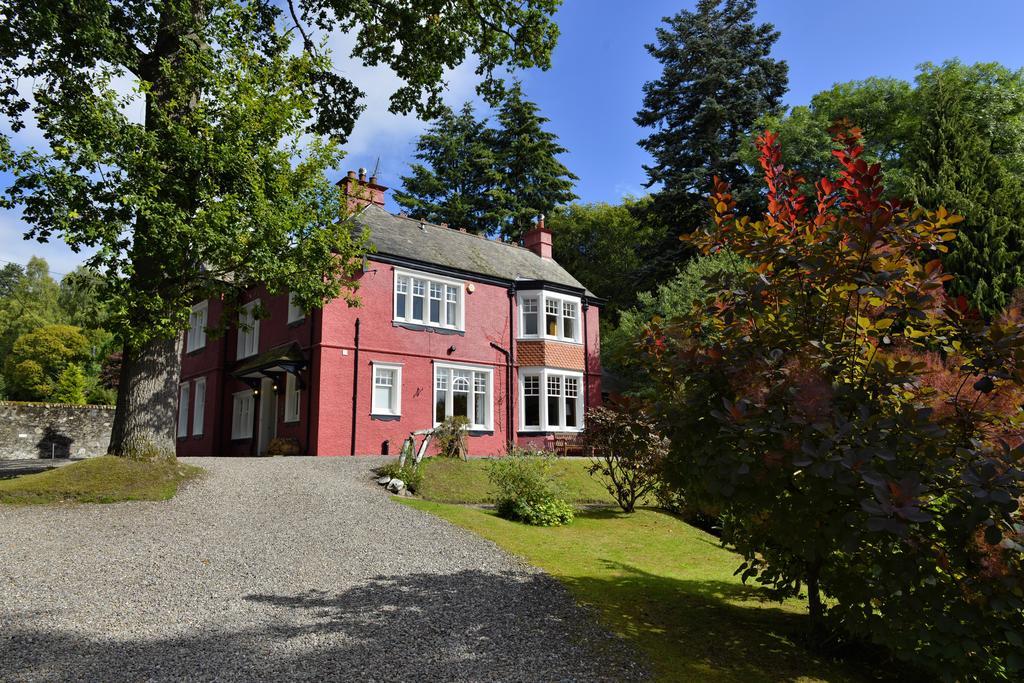 Torrdarach House Bed & Breakfast Пітлохрі Екстер'єр фото