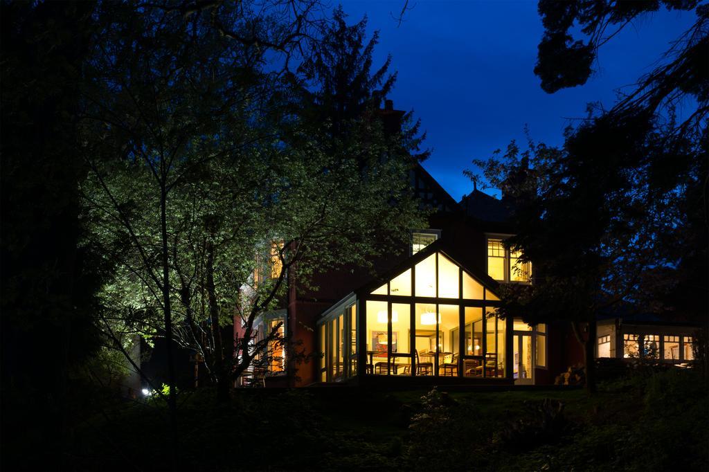 Torrdarach House Bed & Breakfast Пітлохрі Екстер'єр фото